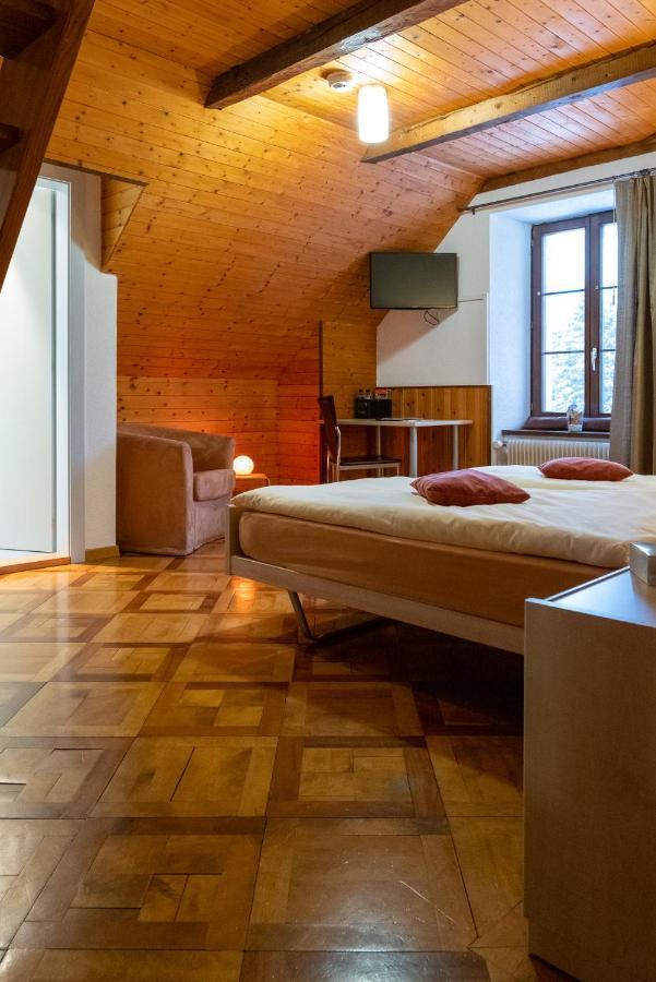 Auberge Du Prevoux Le Locle Exteriér fotografie