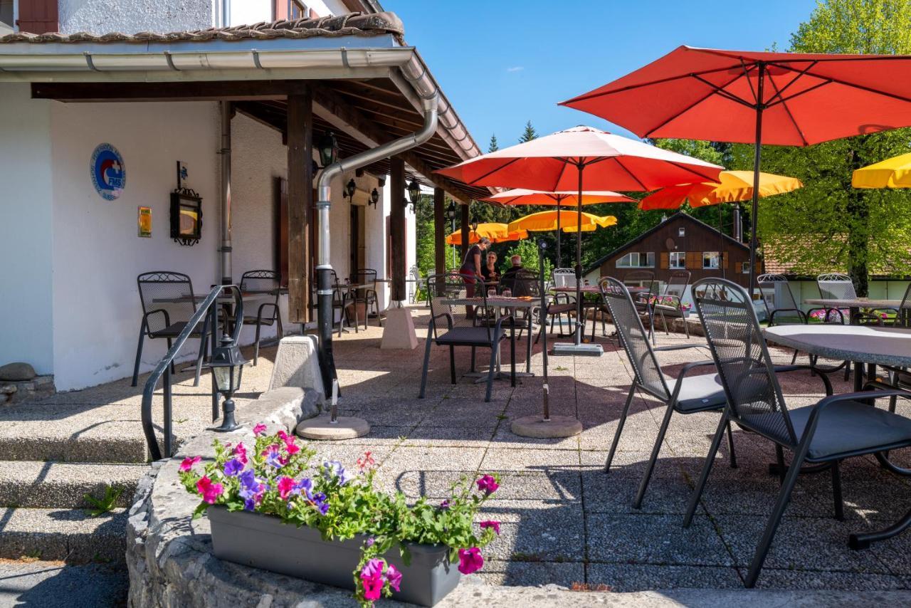 Auberge Du Prevoux Le Locle Exteriér fotografie