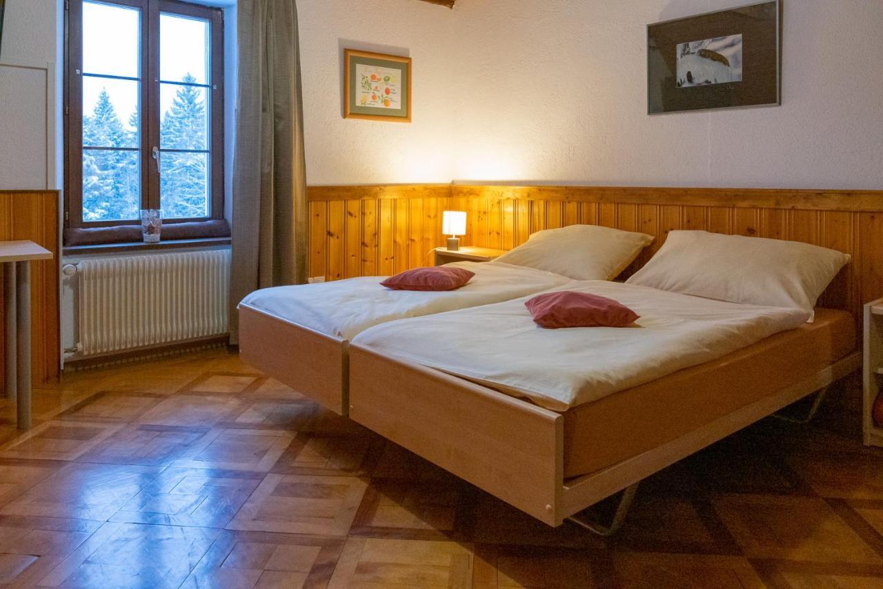 Auberge Du Prevoux Le Locle Exteriér fotografie