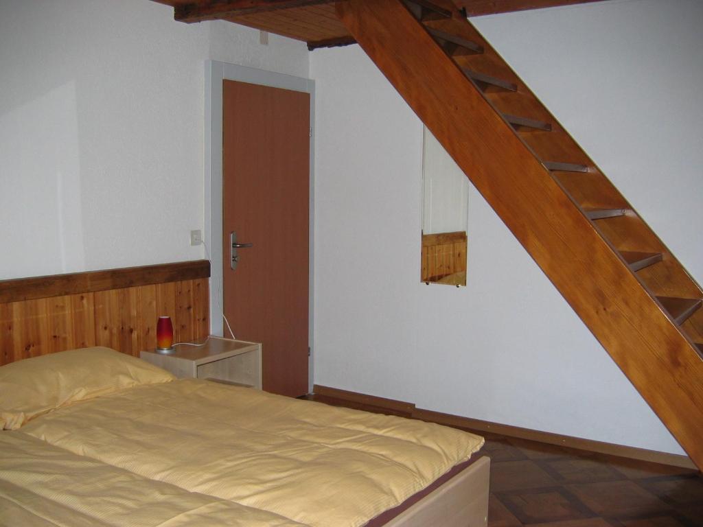 Auberge Du Prevoux Le Locle Pokoj fotografie